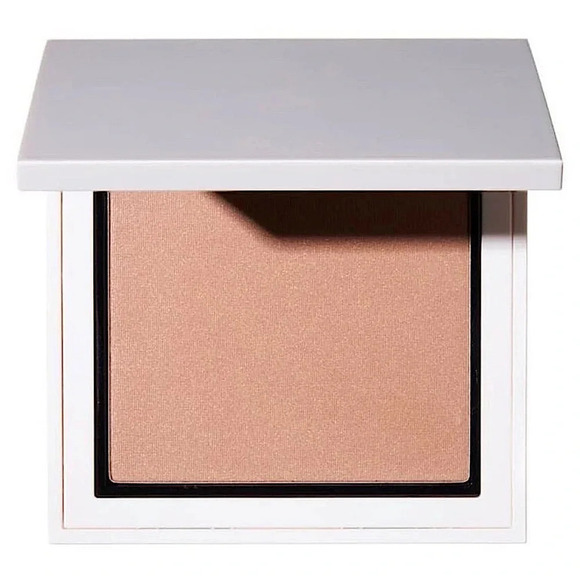 Zara Beauty BZ734 Delicate Light Face Color in 1 Refillable Bronzer - Picture 1 of 3